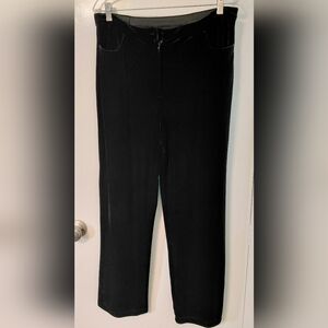Chico's Black Velvet Pant Size 12 (Chicos 2) Pockets Zipper Front Elastic Waist
